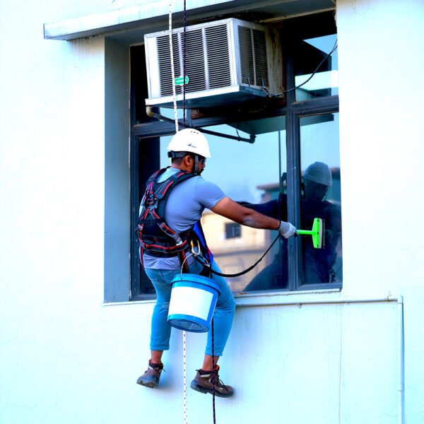 Karam Maintenance and Window Cleaning Kit PN651